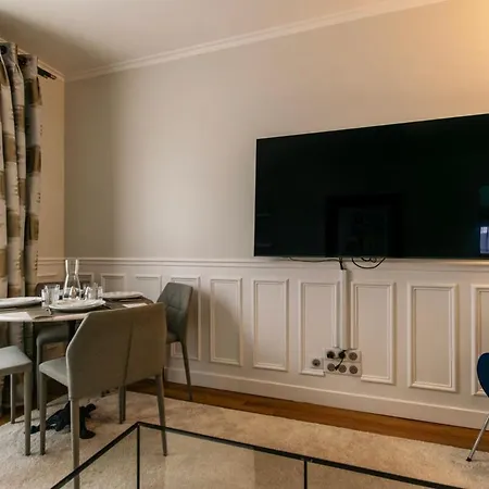 Luxury * Neuilly-sur-Seine
